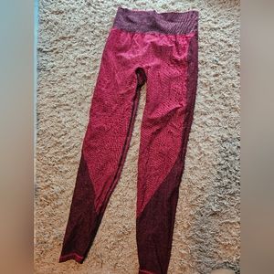 Victoria Secret Pink Seamless red small